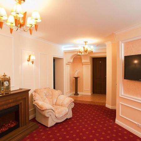 7 Sky Hotel Klinicheskaya Street Kiev Luaran gambar