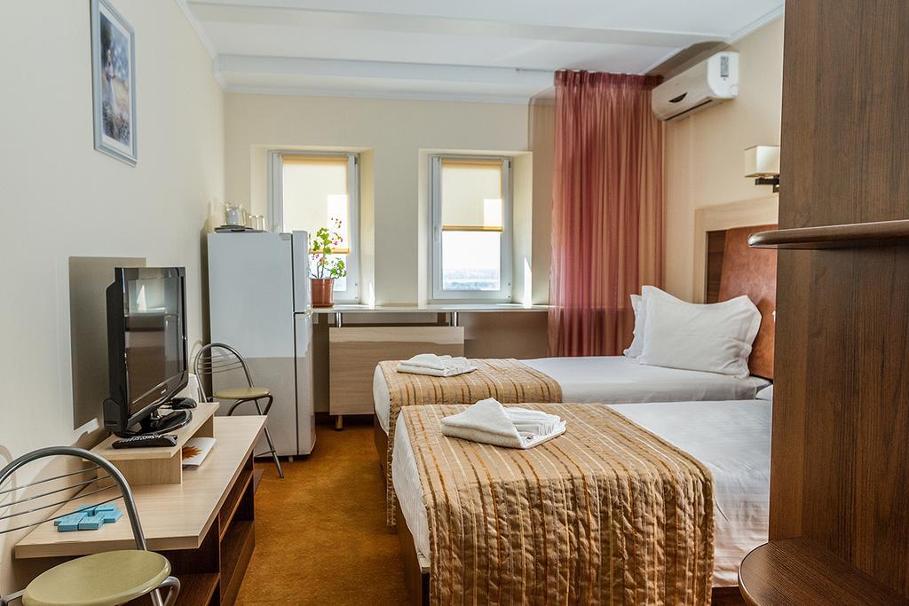 7 Sky Hotel Klinicheskaya Street Kiev Luaran gambar