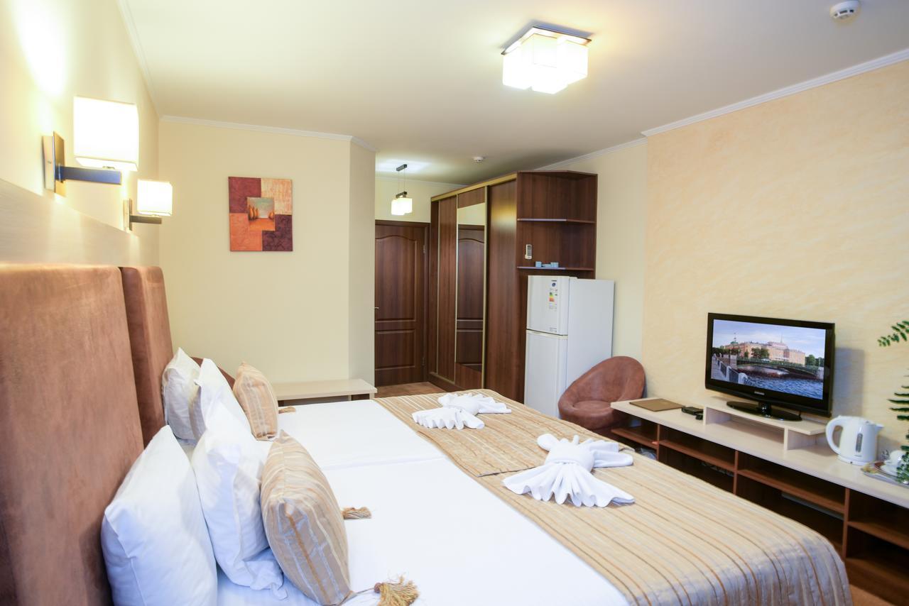 7 Sky Hotel Klinicheskaya Street Kiev Luaran gambar
