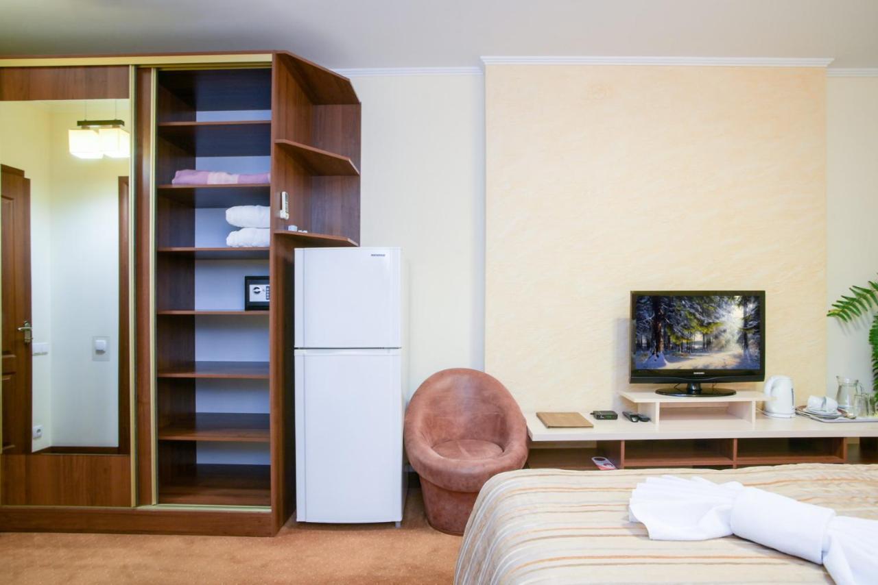 7 Sky Hotel Klinicheskaya Street Kiev Luaran gambar