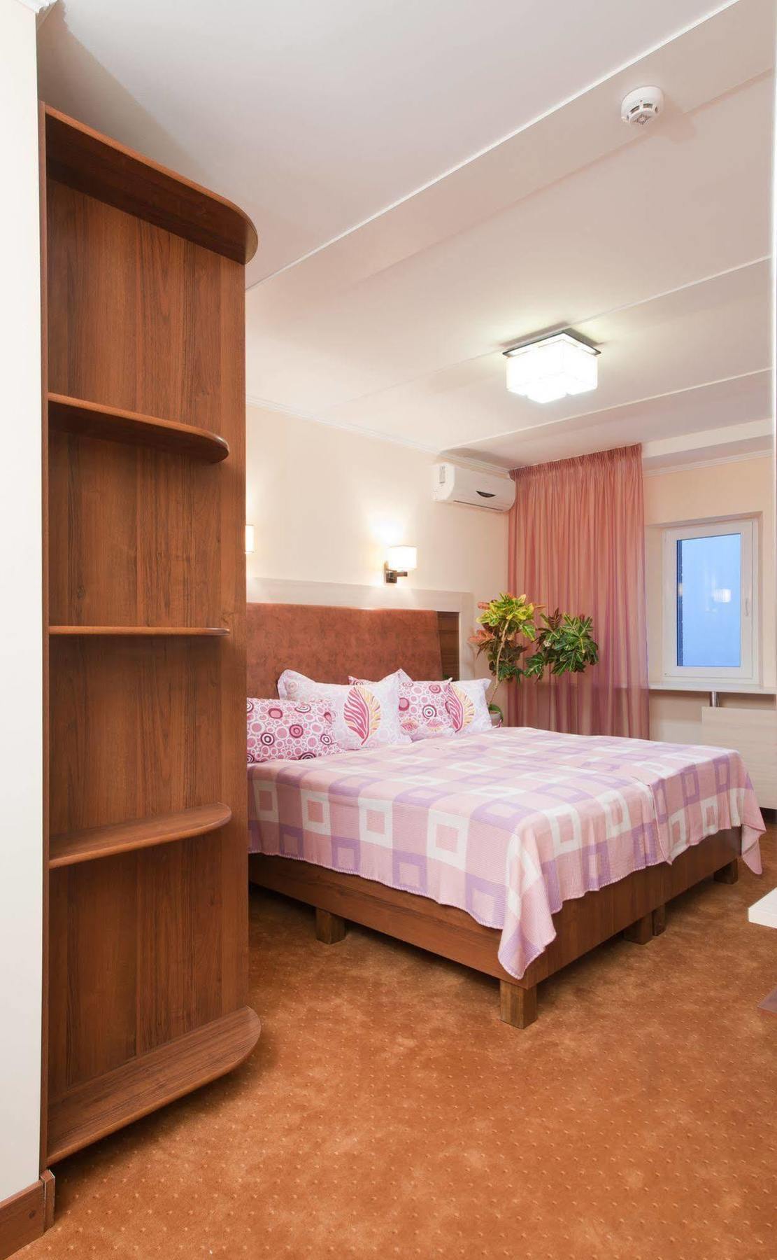 7 Sky Hotel Klinicheskaya Street Kiev Luaran gambar