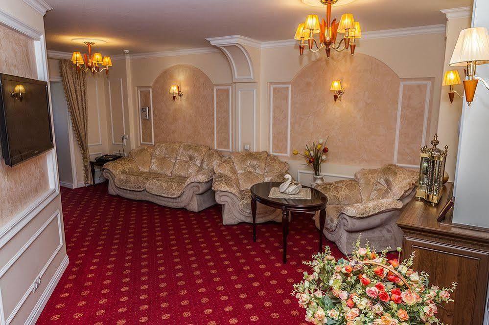 7 Sky Hotel Klinicheskaya Street Kiev Luaran gambar