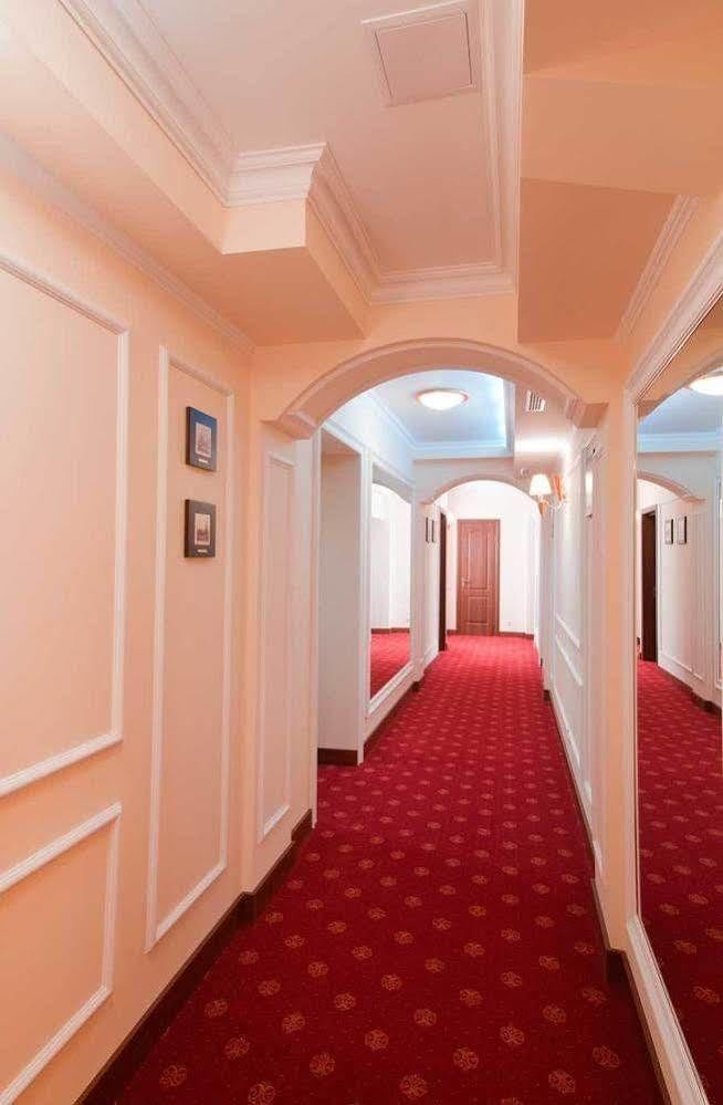 7 Sky Hotel Klinicheskaya Street Kiev Luaran gambar