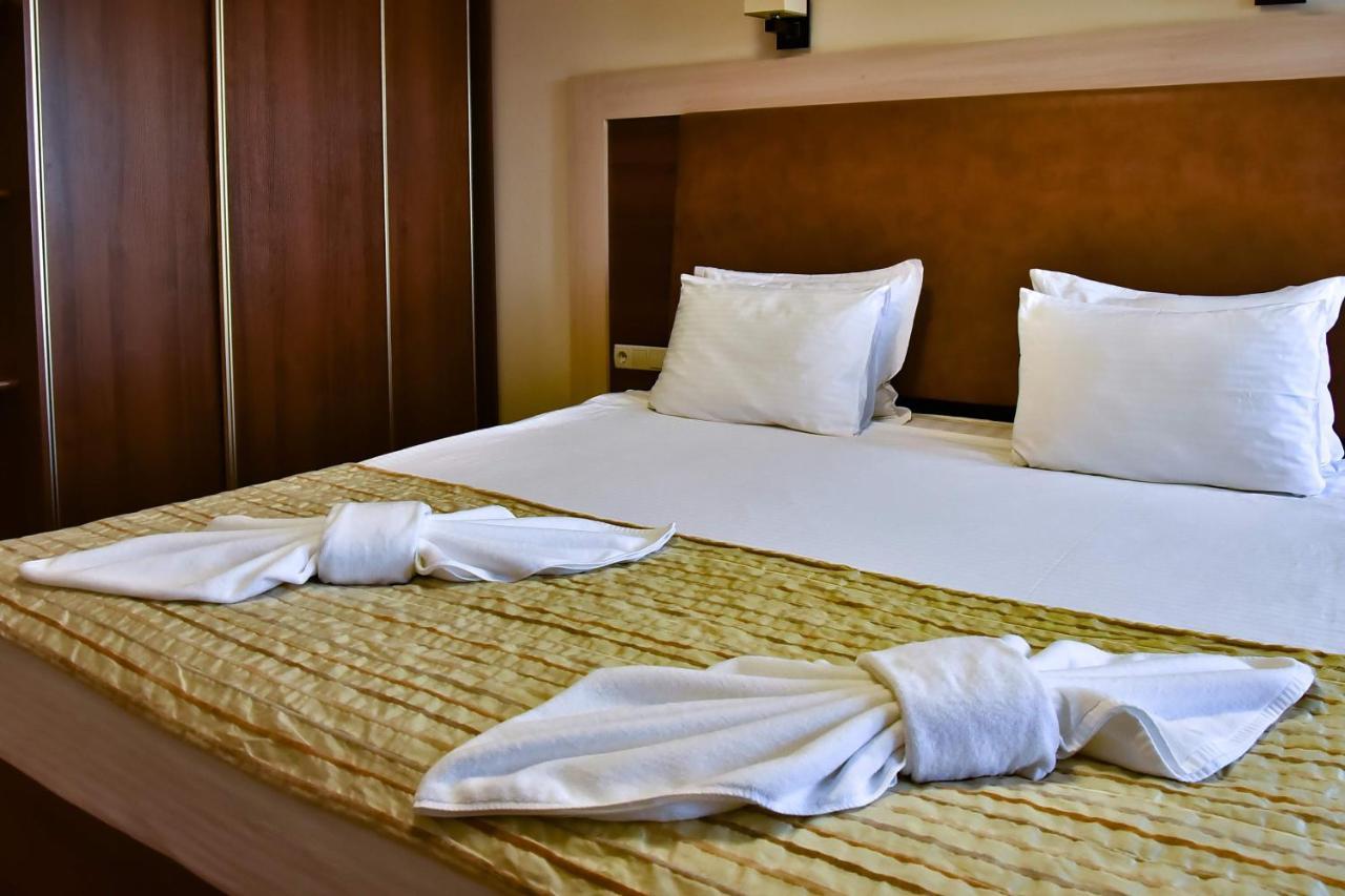 7 Sky Hotel Klinicheskaya Street Kiev Luaran gambar