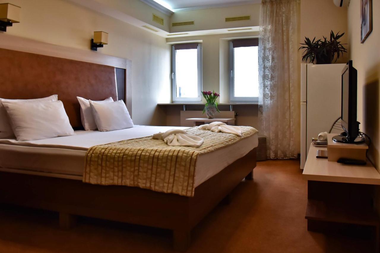 7 Sky Hotel Klinicheskaya Street Kiev Luaran gambar